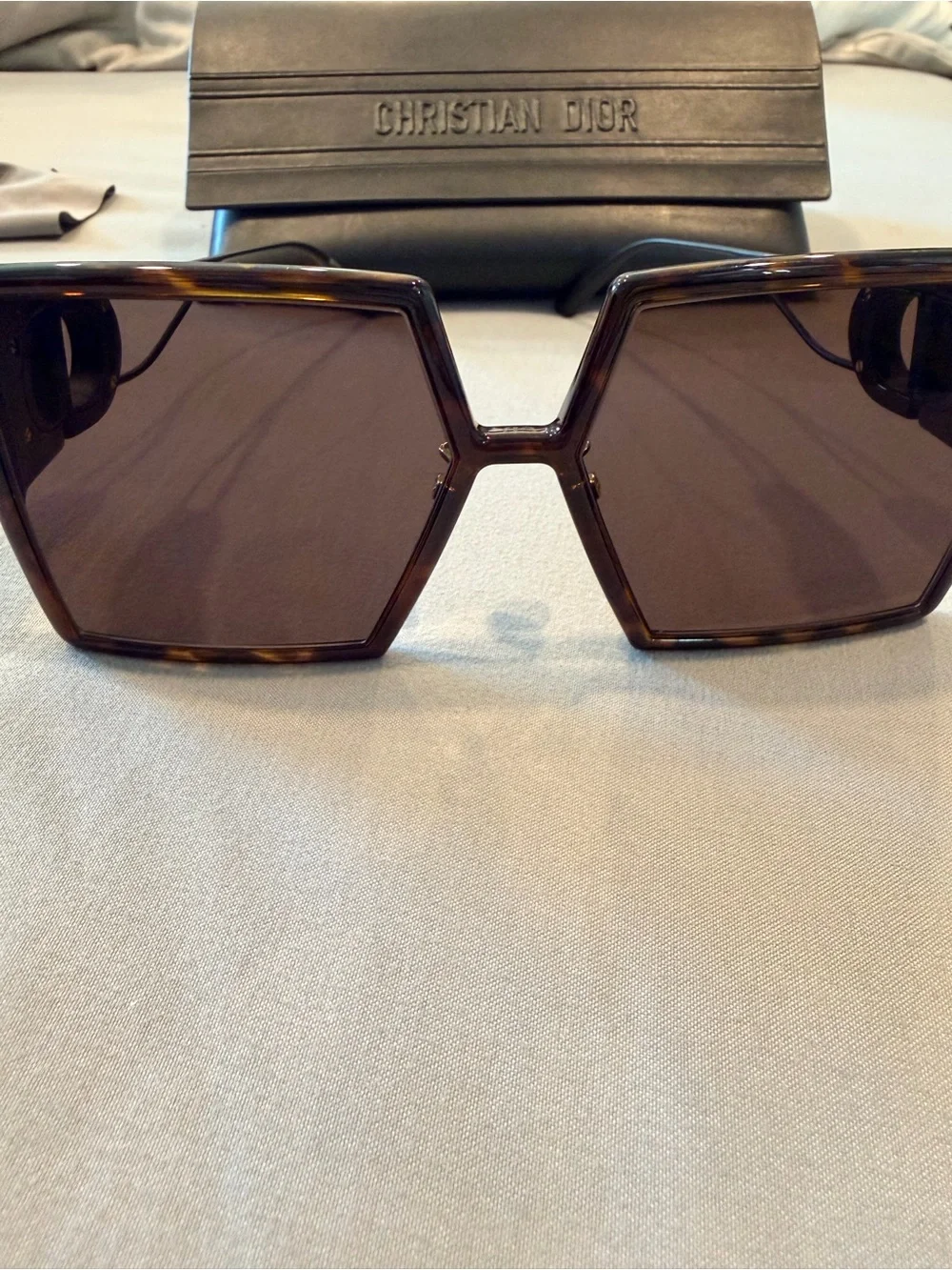 Dior Oversized Square Sunglasses with dark Gradient Lenses